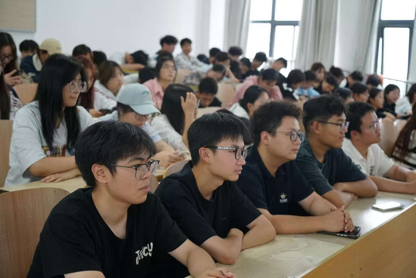 24c5d75834a591dd1ee42bba2b14bfda